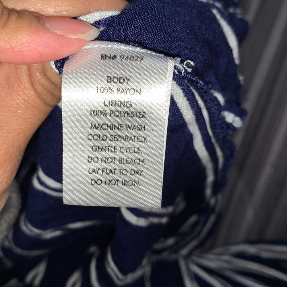 Blue pattern jumpsuit - Picture 5 of 6